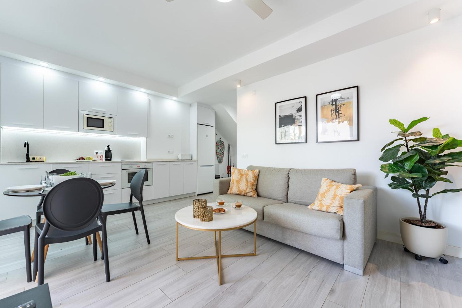 Apartament En El Palo